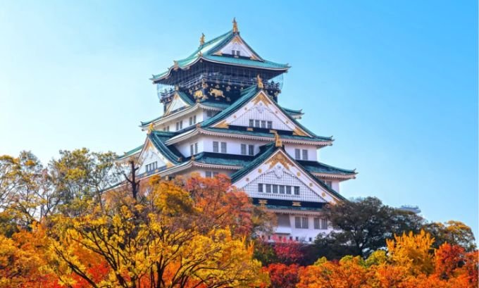best places to travel solo female